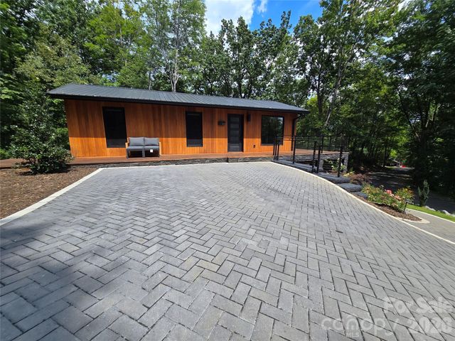 272 Bluebird Road, Lake Lure, NC 28746