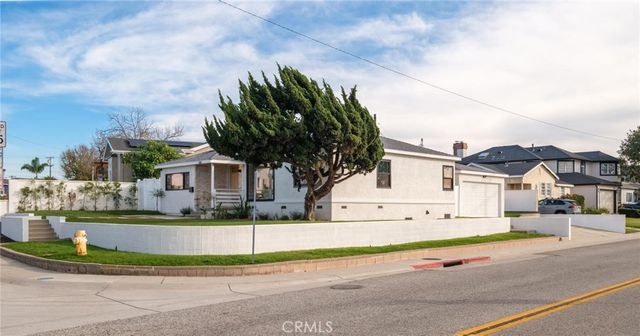 2861 Pinckard Avenue, Redondo Beach, CA 90278