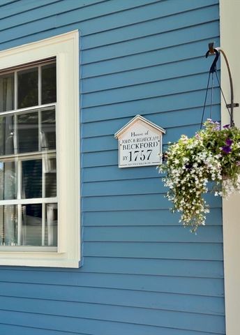 15 River St, Salem, MA 01970
