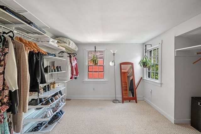 15 River St, Salem, MA 01970