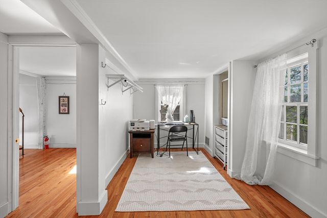 15 River St, Salem, MA 01970