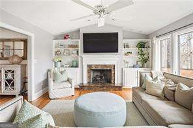 2291 Nesbitt Drive NE, Brookhaven, GA 30319