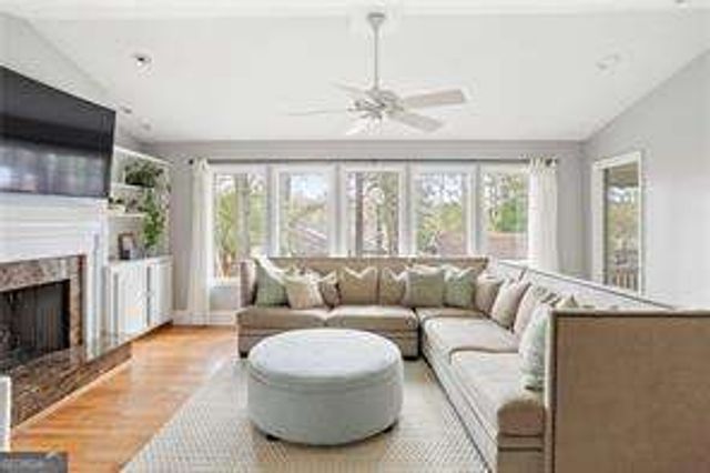 2291 Nesbitt Drive NE, Brookhaven, GA 30319