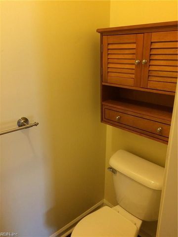 2712 Fayette CT, Virginia Beach, VA 23456