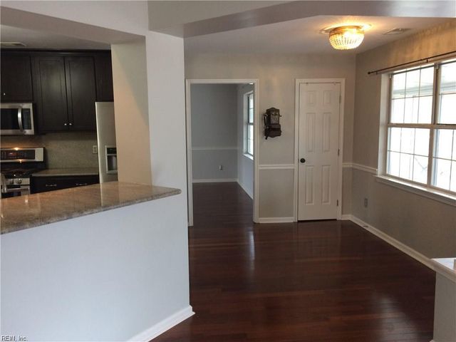 2712 Fayette CT, Virginia Beach, VA 23456