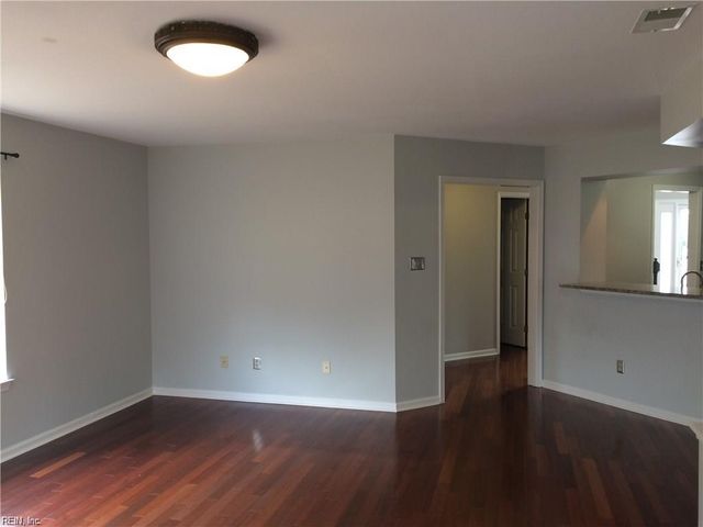 2712 Fayette CT, Virginia Beach, VA 23456