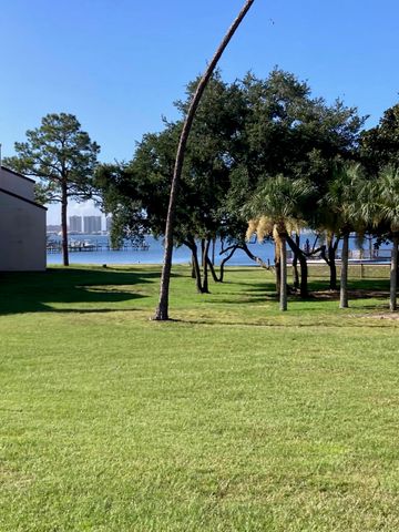8269 Navarre Parkway, Navarre, FL 32566