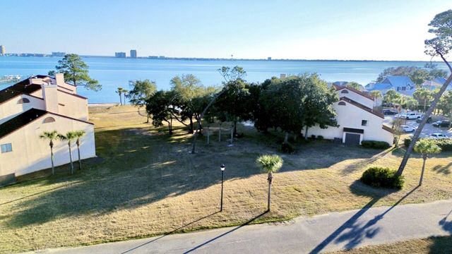 8269 Navarre Parkway, Navarre, FL 32566