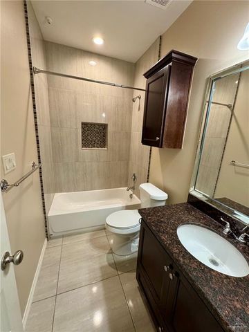 2611 E Eisenhower Avenue, Mission, TX 78573