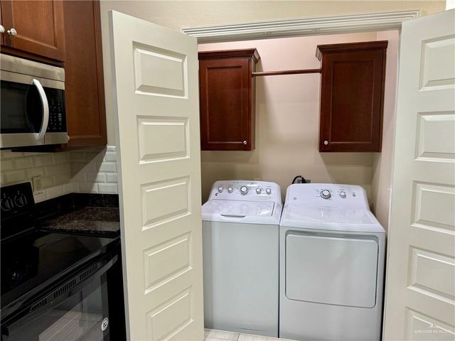 2611 E Eisenhower Avenue, Mission, TX 78573