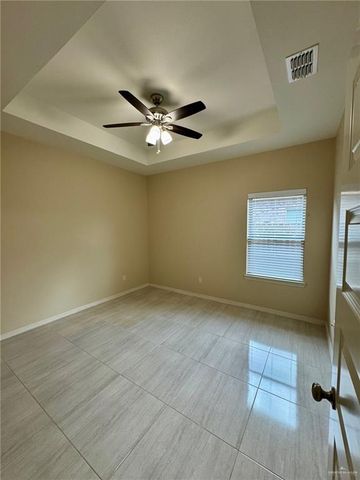 2611 E Eisenhower Avenue, Mission, TX 78573