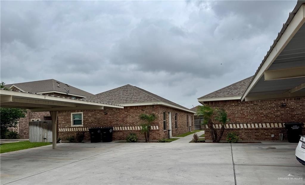 2611 E Eisenhower Avenue, Mission, TX 78573