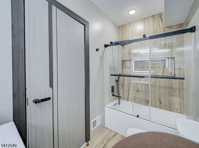 133 Clifton Pl 3, Jersey City, NJ 07304