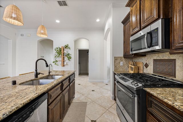 3005 Flint Rock Drive, Forney, TX 75126