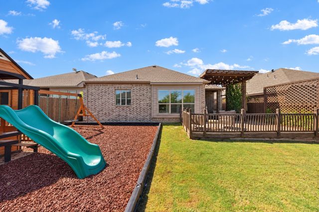3005 Flint Rock Drive, Forney, TX 75126