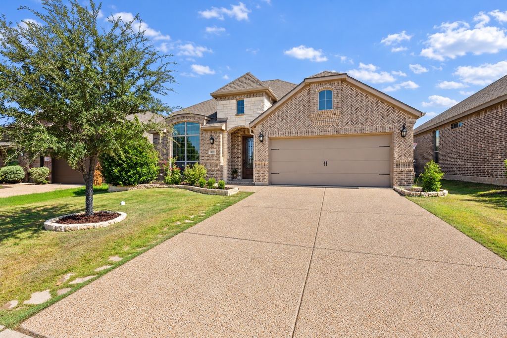 3005 Flint Rock Drive, Forney, TX 75126