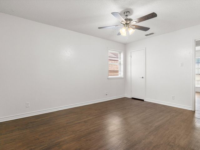 6625 Betty Drive, Watauga, TX 76148