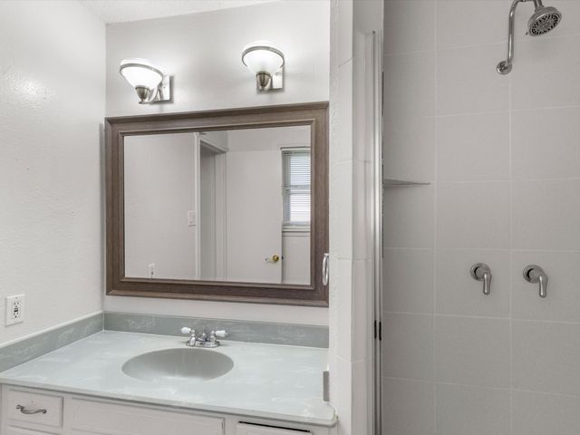 6625 Betty Drive, Watauga, TX 76148