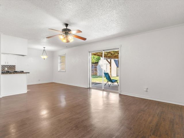 6625 Betty Drive, Watauga, TX 76148