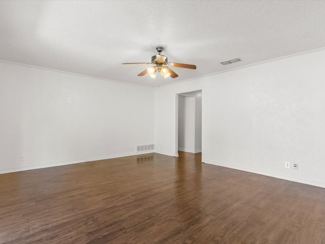 6625 Betty Drive, Watauga, TX 76148