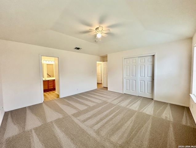 3304 Whisper Blf, Schertz, TX 78108