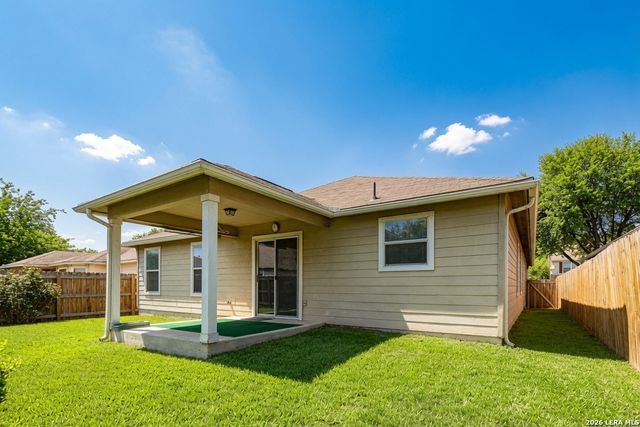 3304 Whisper Blf, Schertz, TX 78108