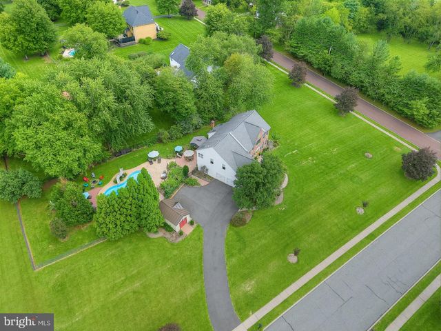 4144 SADDLEBROOK RD, Collegeville, PA 19426