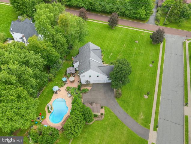 4144 SADDLEBROOK RD, Collegeville, PA 19426