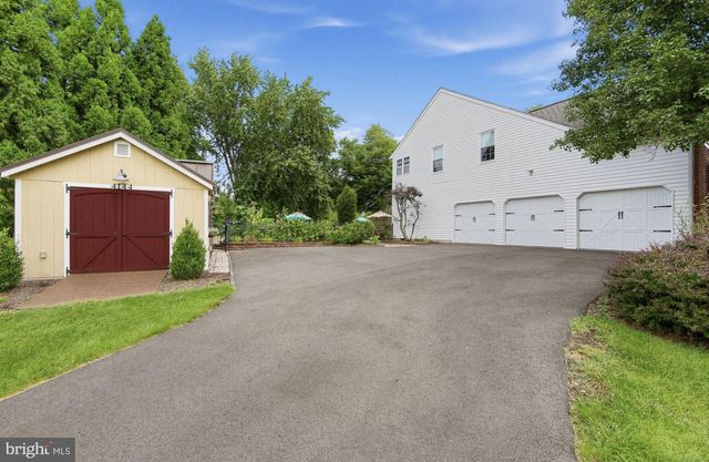 4144 SADDLEBROOK RD, Collegeville, PA 19426