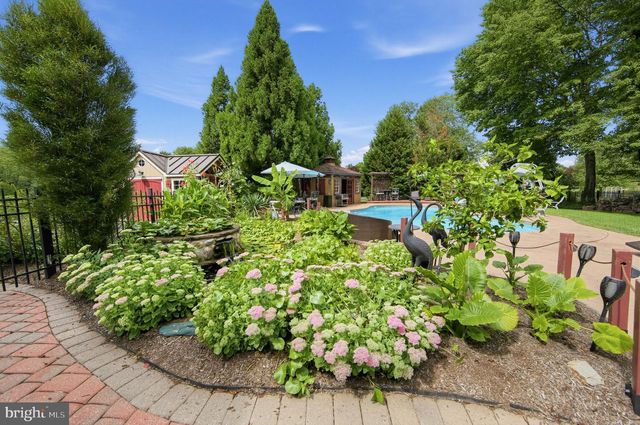 4144 SADDLEBROOK RD, Collegeville, PA 19426
