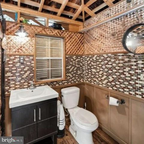 4144 SADDLEBROOK RD, Collegeville, PA 19426