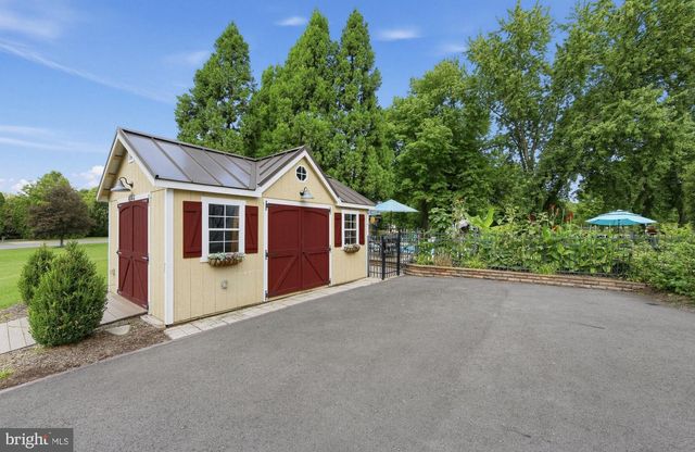 4144 SADDLEBROOK RD, Collegeville, PA 19426