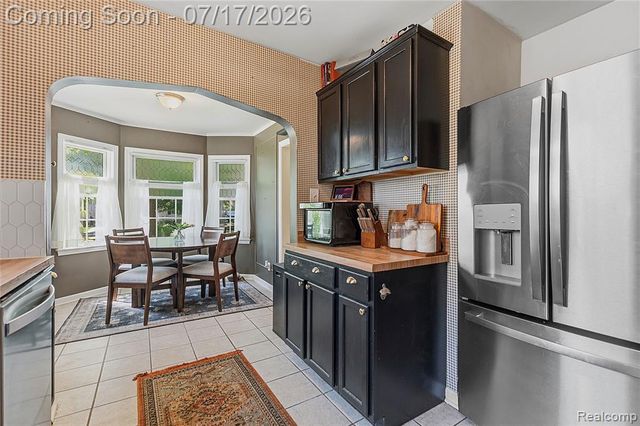 1616 N Vermont Avenue, Royal Oak, MI 48067