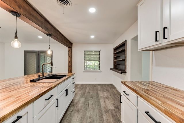 5321 Mystic Trail, Dallas, TX 75241