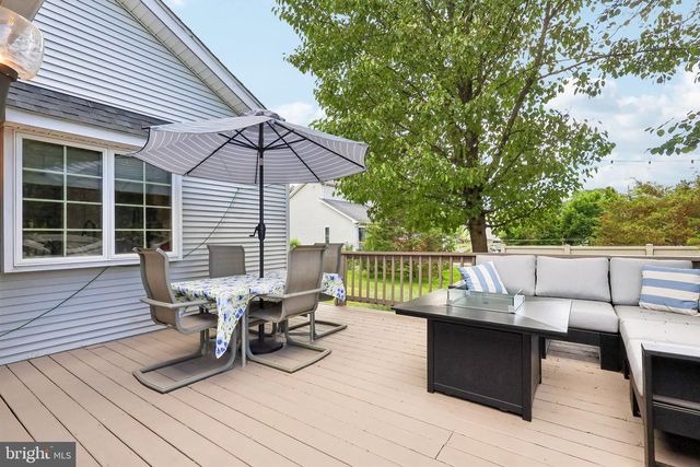 106 CONCORD RIDGE DR, Richlandtown, PA 18955