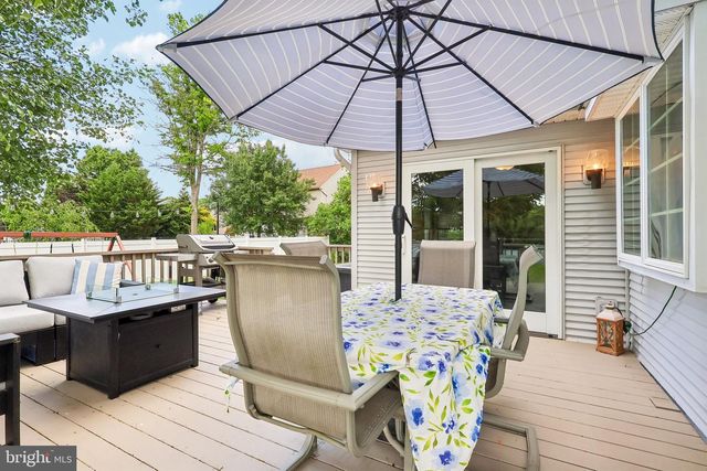 106 CONCORD RIDGE DR, Richlandtown, PA 18955