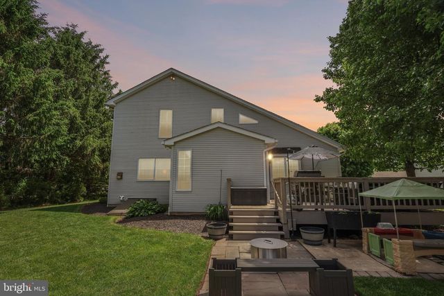 106 CONCORD RIDGE DR, Richlandtown, PA 18955