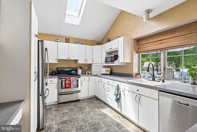 106 CONCORD RIDGE DR, Richlandtown, PA 18955