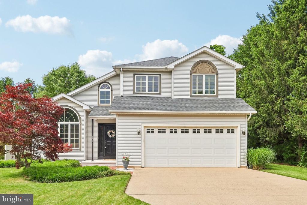106 CONCORD RIDGE DR, Richlandtown, PA 18955