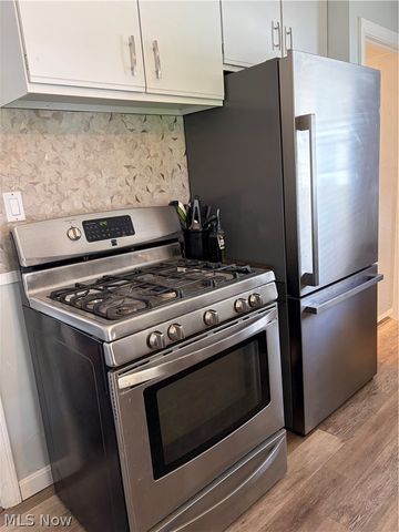 5271 W 49th Street, Parma, OH 44134