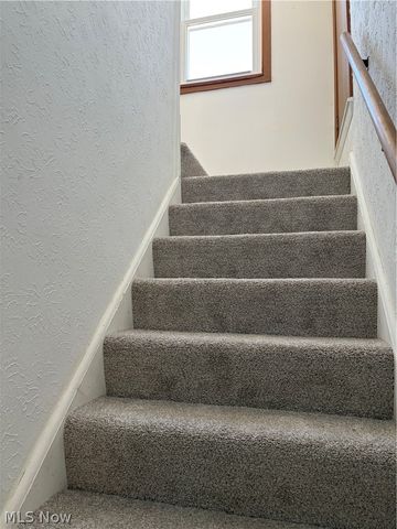 5271 W 49th Street, Parma, OH 44134