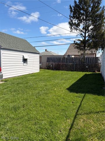 5271 W 49th Street, Parma, OH 44134