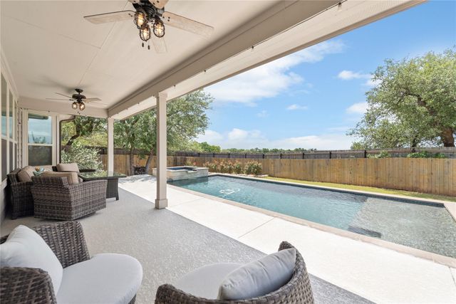689 Pink Granite BLVD, Dripping Springs, TX 78620