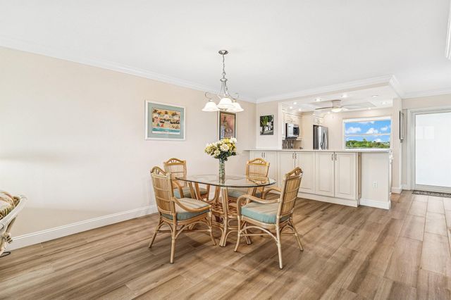 900 Dogwood Drive 538, Delray Beach, FL 33483