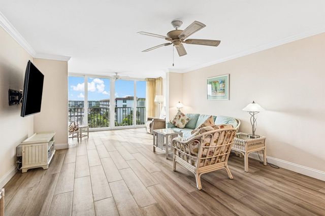 900 Dogwood Drive 538, Delray Beach, FL 33483