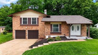 4145 Elkhart Lake Road, St Charles, MO 63304