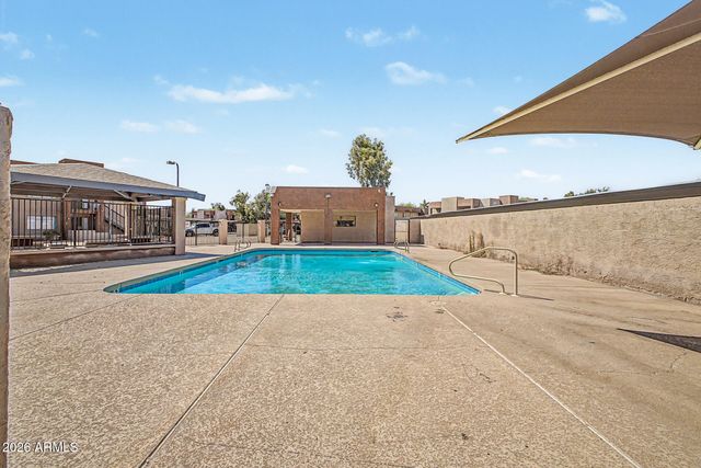 3810 N MARYVALE Parkway 2016, Phoenix, AZ 85031