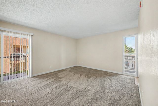 3810 N MARYVALE Parkway 2016, Phoenix, AZ 85031