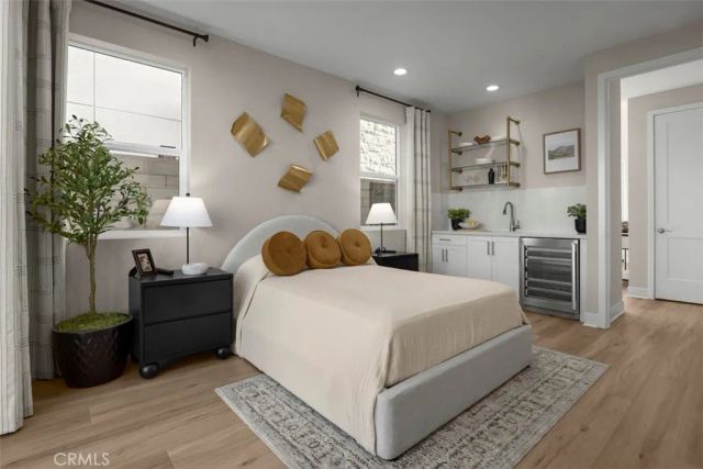 312 Pluto, Irvine, CA 92618