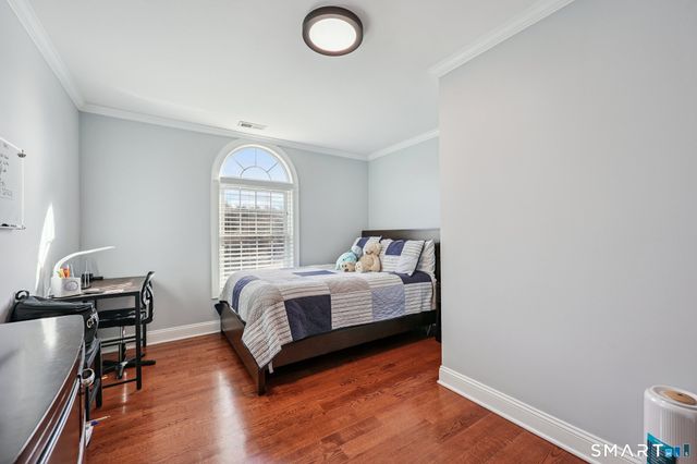 5 Kary Lane, New Milford, CT 06776